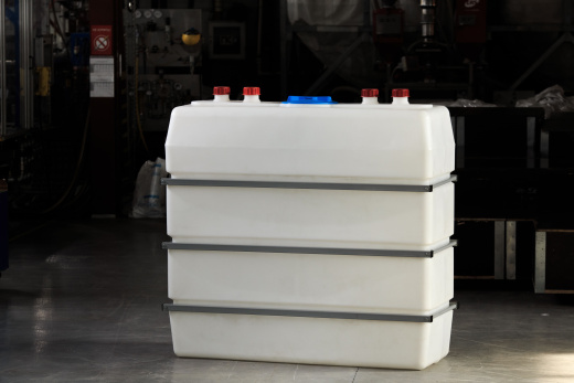 Бак кубический